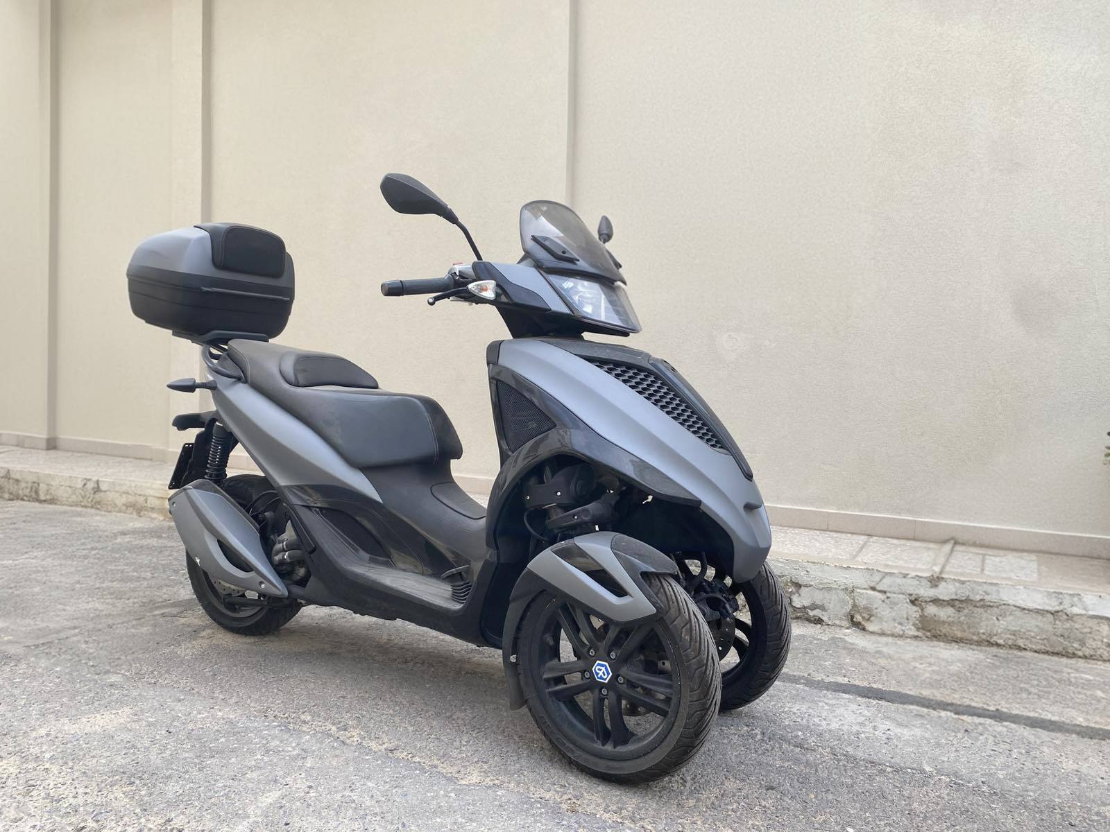 Piaggio MP3 Urban 300 2015 - 9